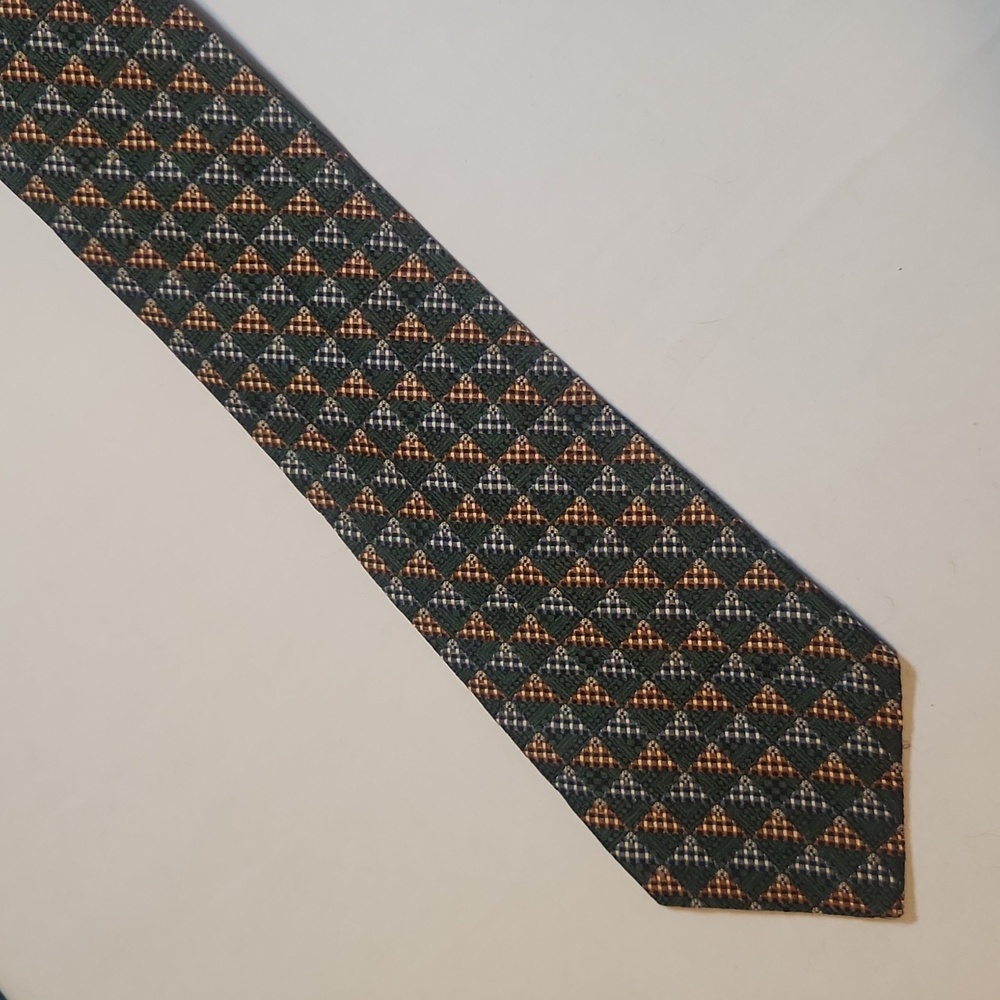 Green Guess tie
